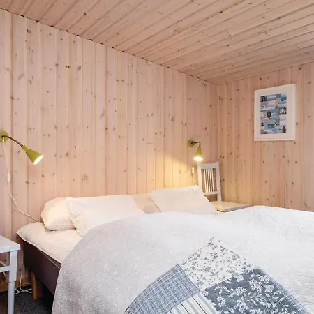 Three-bedroom Holiday In Hadsund Feriehus Nørre Hurup