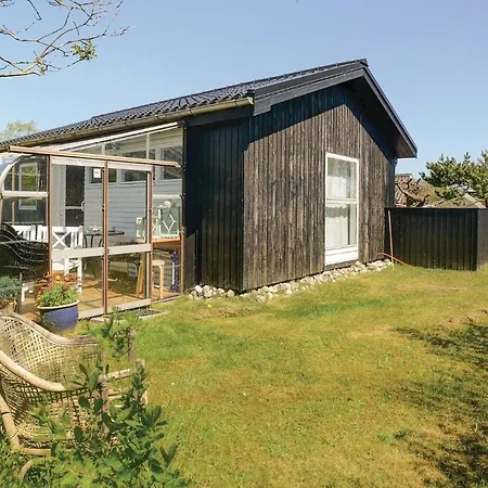 Feriehus Three-bedroom Holiday In Hadsund *